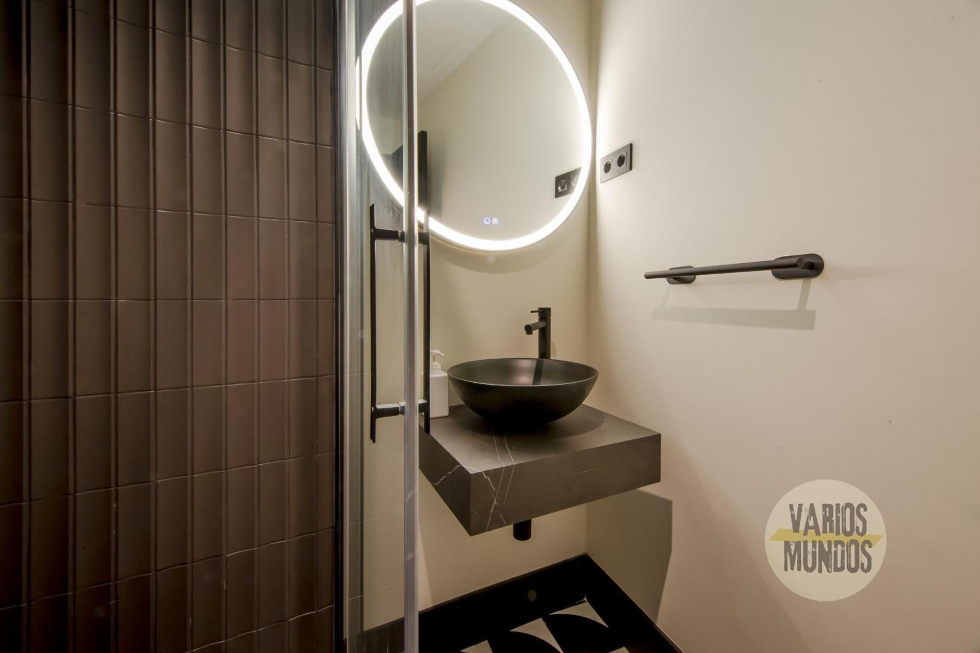 Iconic Apt En Plena Plaza Del Carmen Para 4Pax E3 Madrid Exterior photo